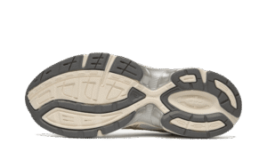 Gel-1130 White Faded Yellow