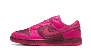 Dunk Low Valentines Day (2022)