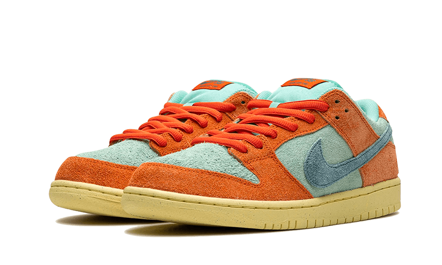 SB Dunk Low Orange Emerald Rise