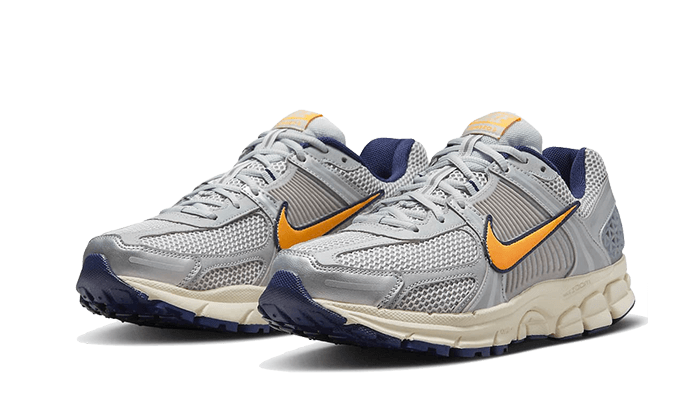 Zoom Vomero 5 Pure Platinum Laser Orange