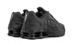 Shox R4 Black
