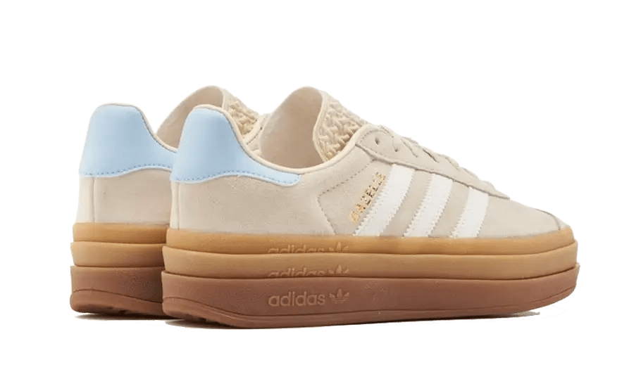 Gazelle Bold Wonder White Clear Sky