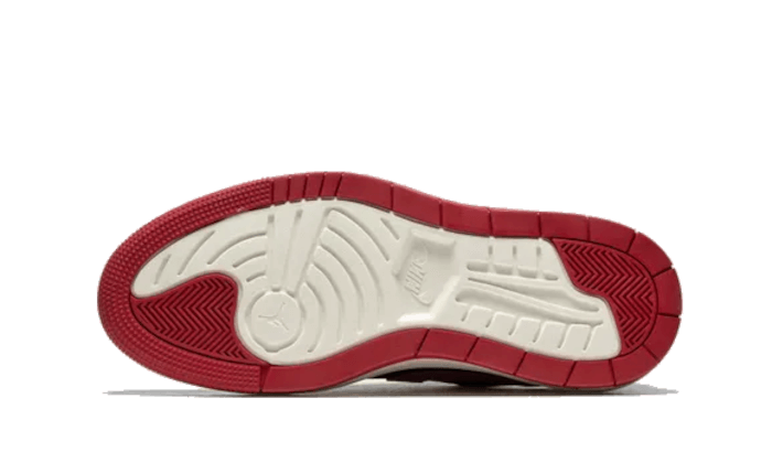 Air Jordan 1 Low Elevate Bred