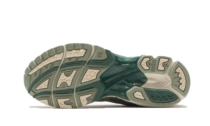 Gel-Kayano 14 Olive Grey