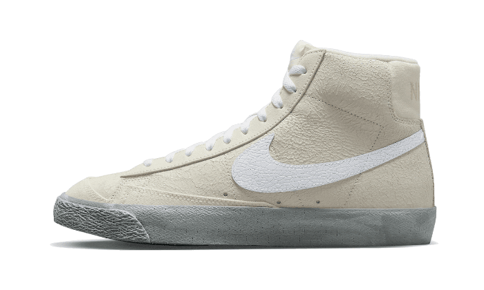 Blazer Mid ’77 EMB Summit White