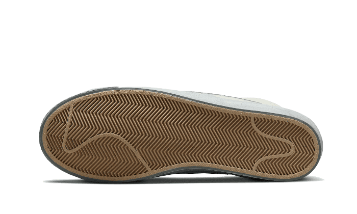 Blazer Mid ’77 EMB Summit White