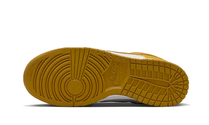 Dunk Low Next Nature Light Curry