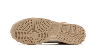 Dunk Low Phantom Metallic Gold