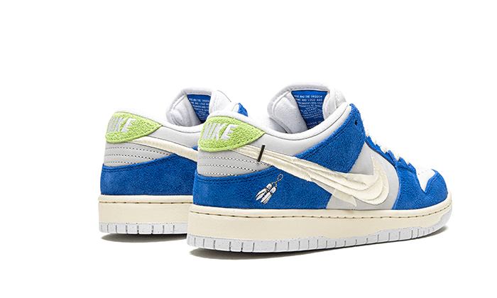 SB Dunk Low Pro QS Fly Streetwear