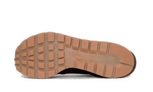 Vaporwaffle Sacai Black Gum