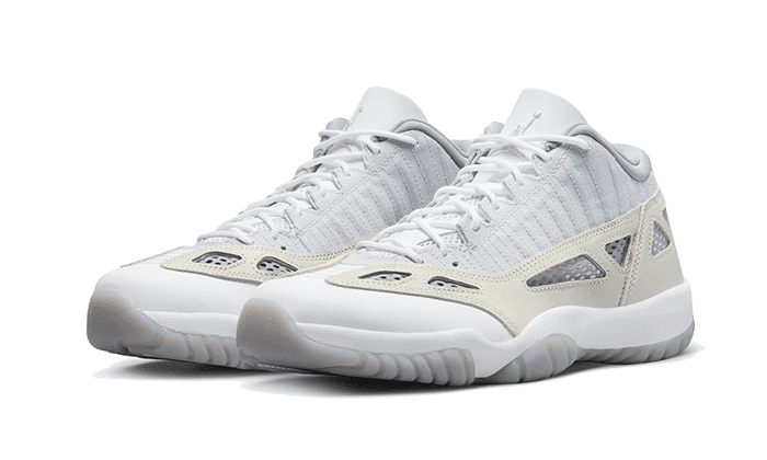 Air Jordan 11 Low IE Light Orewood Brown