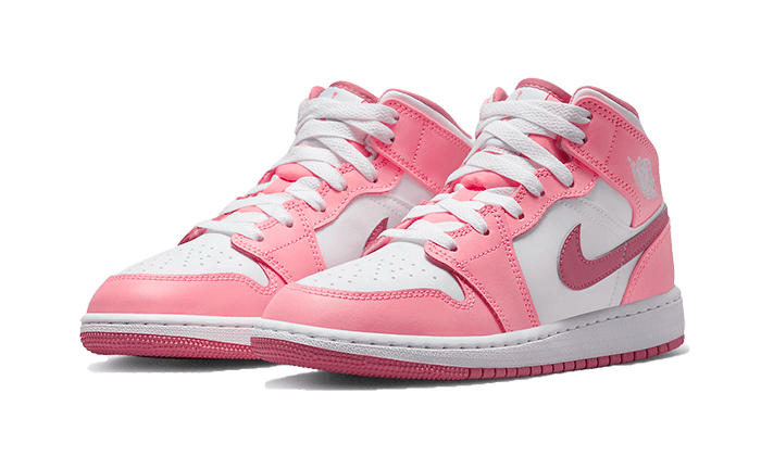 Air Jordan 1 Mid Valentine’s Day