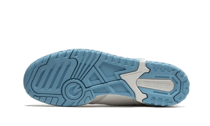 550 White Blue Haze Rain Cloud